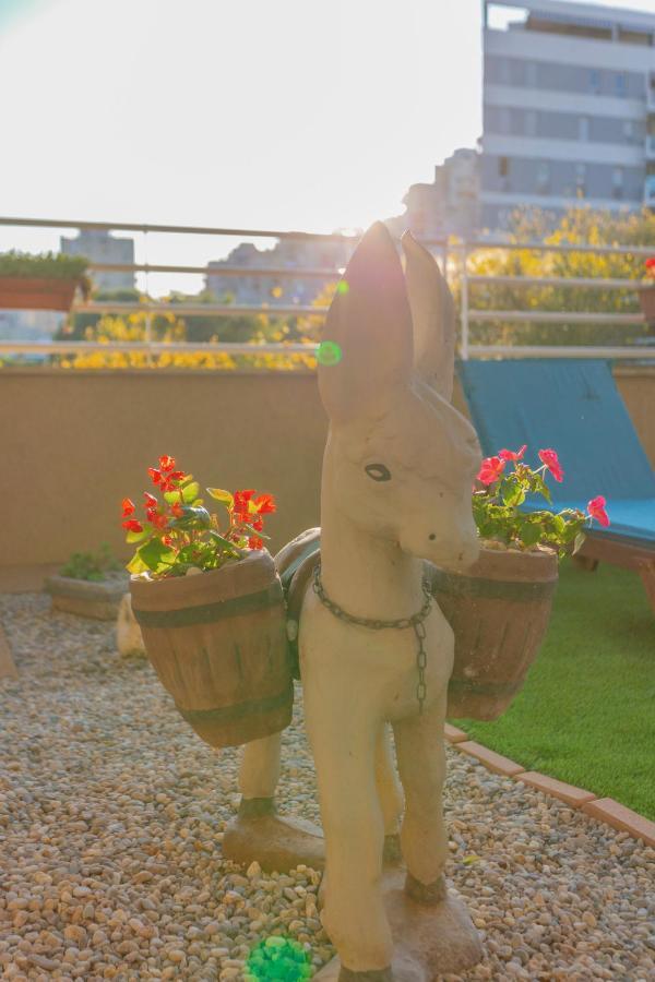 New Delux Green Garden Apartment With Hotube **** Split Zewnętrze zdjęcie