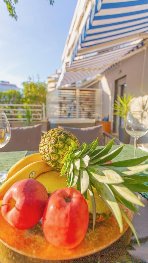 New Delux Green Garden Apartment With Hotube **** Split Zewnętrze zdjęcie