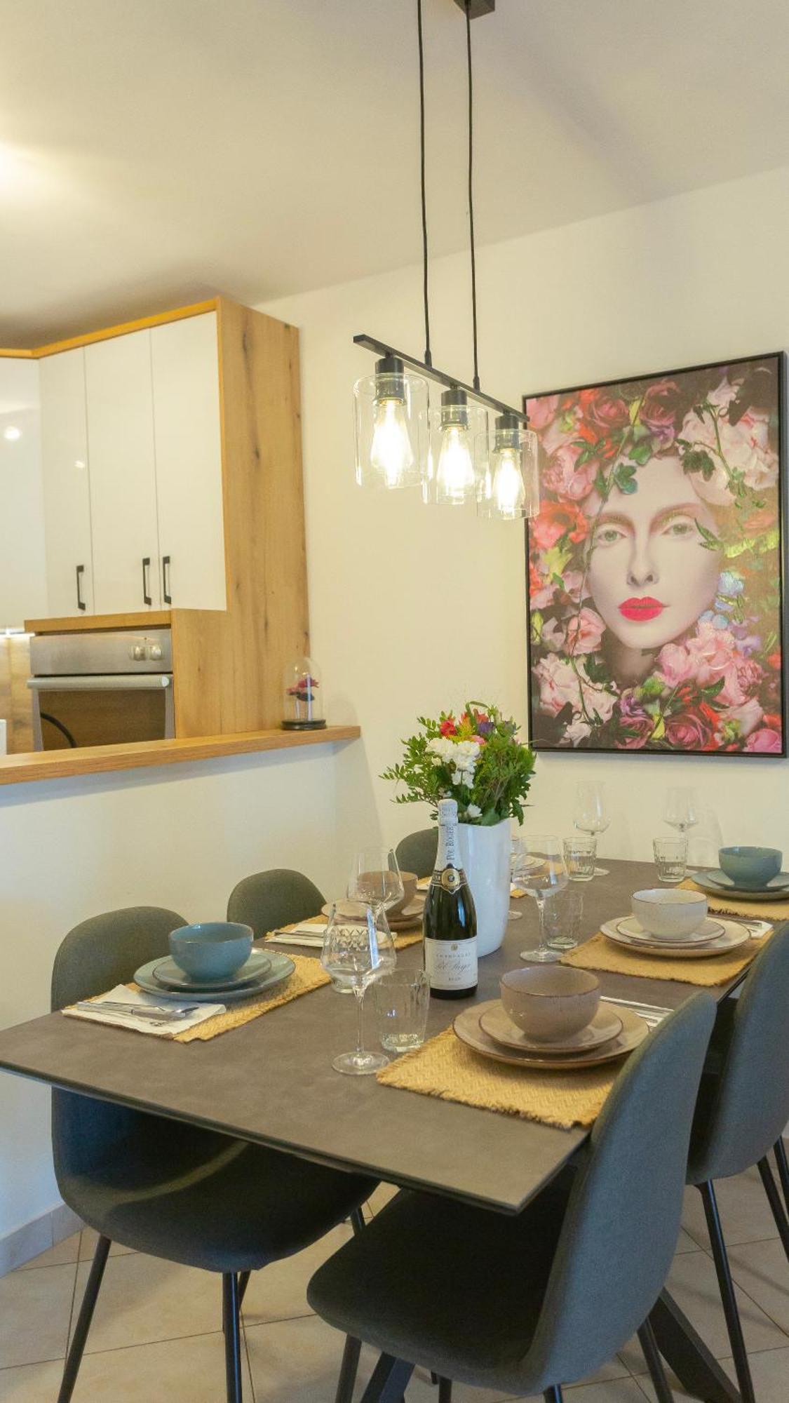 New Delux Green Garden Apartment With Hotube **** Split Zewnętrze zdjęcie